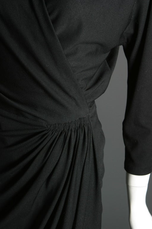 1950's French vampish black crepe sheath For Sale 1