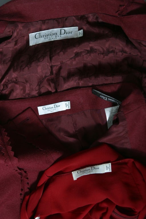 DIOR fancy burgundy wool suit and matching silk blouse For Sale 6