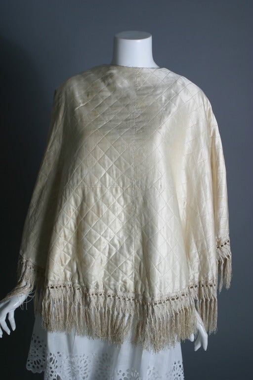1860s French Ivory silk damask cape For Sale 6