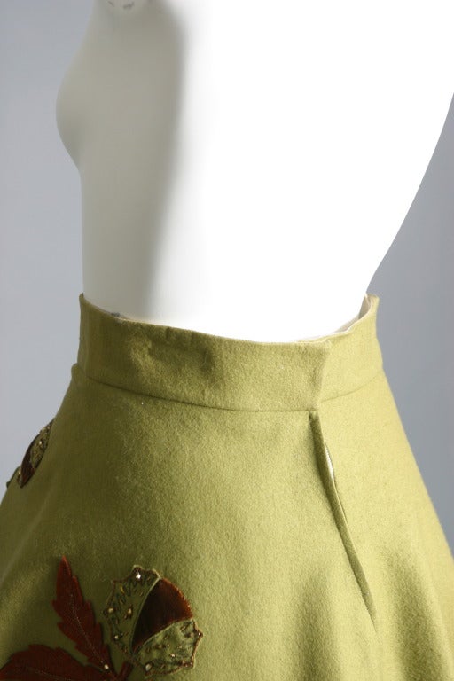 1950s Lanvin - Castillo ''chalet '' appliqué and embroidered skirt For Sale 2
