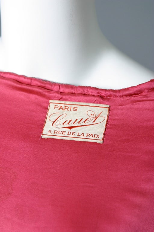 1920s Cauet Paris hot pink brocaded evening cape For Sale 6