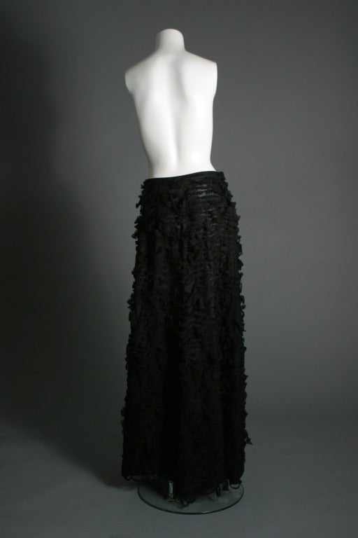 2001 Tom FORD for Yves Saint Laurent long frayed guipure skirt In Excellent Condition For Sale In Newark, DE