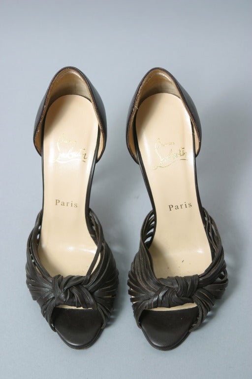 Women's christian LOUBOUTIN dark brown knotted leather pumps size 37 For Sale