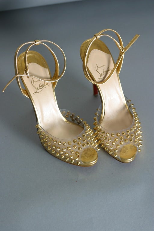 Christian LOUBOUTIN Stunning gold leather and spikes evening sandals size 37 For Sale 1