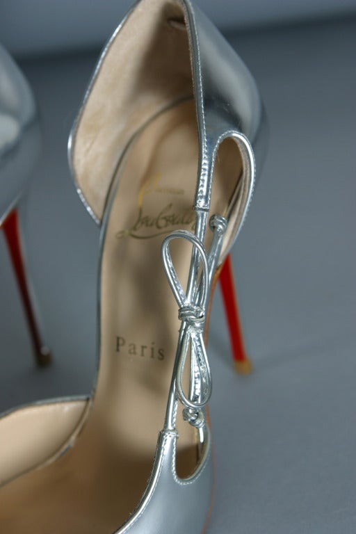 2012 LOUBOUTIN Gorgeous shinny silver calfskin mules For Sale 1