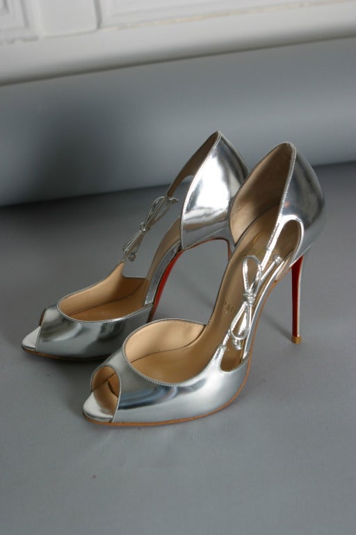 2012 LOUBOUTIN Gorgeous shinny silver calfskin mules For Sale 3