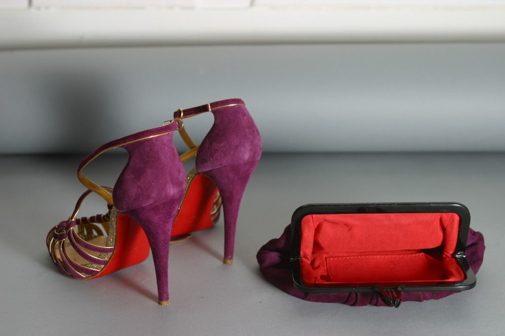 Christian LOUBOUTIN deep purple suede pochette with classic shoe clasp