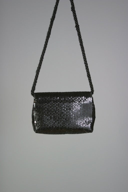 1985s Chanel micro sequined pouch on silk braid In Good Condition For Sale In Newark, DE