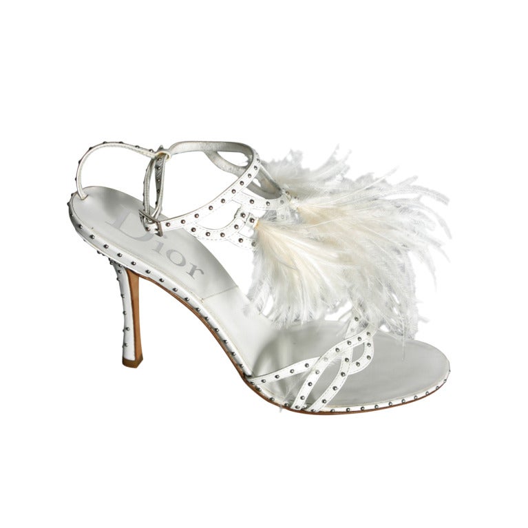 DIOR exquisite new white ostrich feather and studded leather sandals size 38 1/2 For Sale
