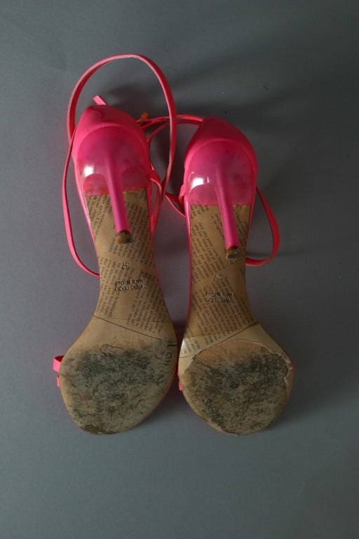 GALLIANO's sensational fluo pink sandals and matching satin hand bag For Sale 6