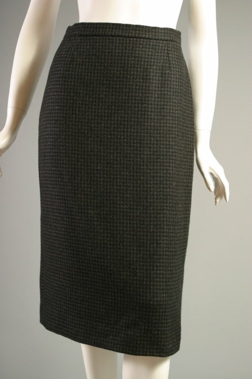 2000s DIOR HAUTE COUTURE houndstooth cashmere suit For Sale 4
