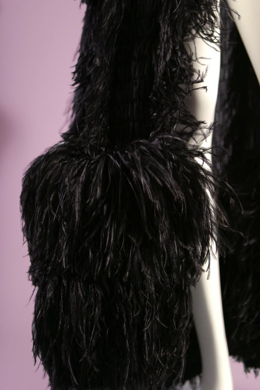 1990s CHANEL HAUTE COUTURE smocked chiffon and ostrich feathers evening coat For Sale 4