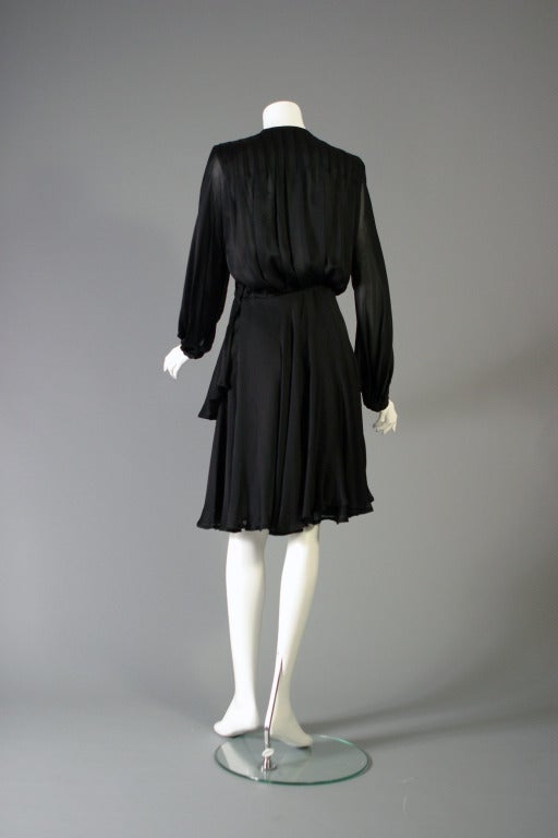 1996 YVES SAINT LAURENT HAUTE COUTURE chiffon cocktail dress In Excellent Condition For Sale In Newark, DE