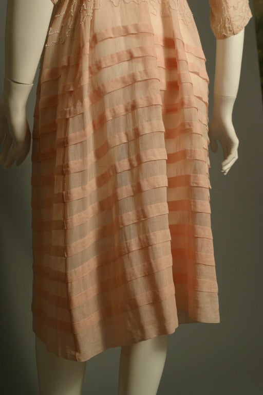 1920s French beaded flesh- colored muslin dress For Sale 5