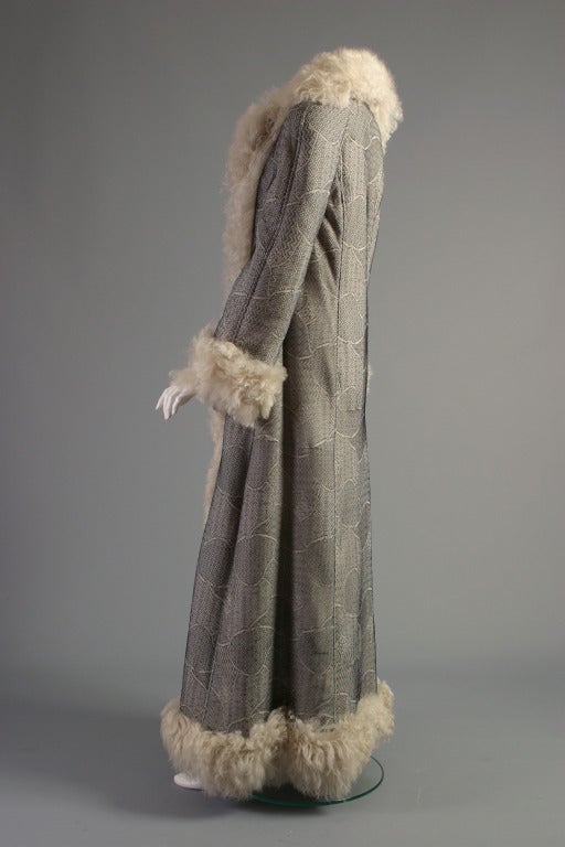 2003 stunning  DIOR ''Czarina'' lambskin and lace maxi coat For Sale 3