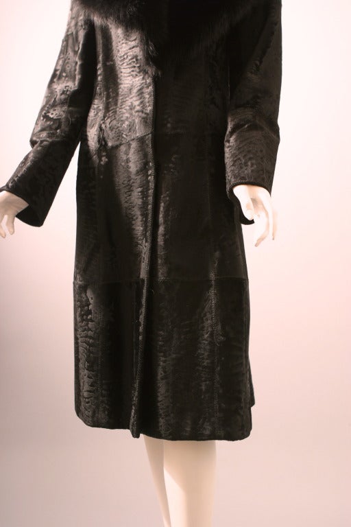 Prestigious FENDI black Breitschwanz and fox fur coat For Sale 3