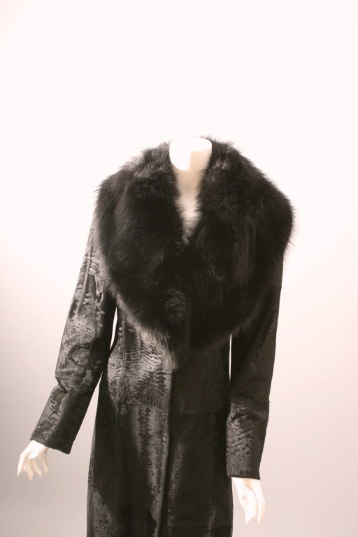 Prestigious FENDI black Breitschwanz and fox fur coat For Sale 4