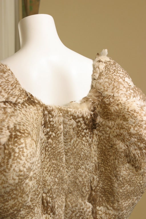 1930s Unusual sculptural sea gull feather cape For Sale 1