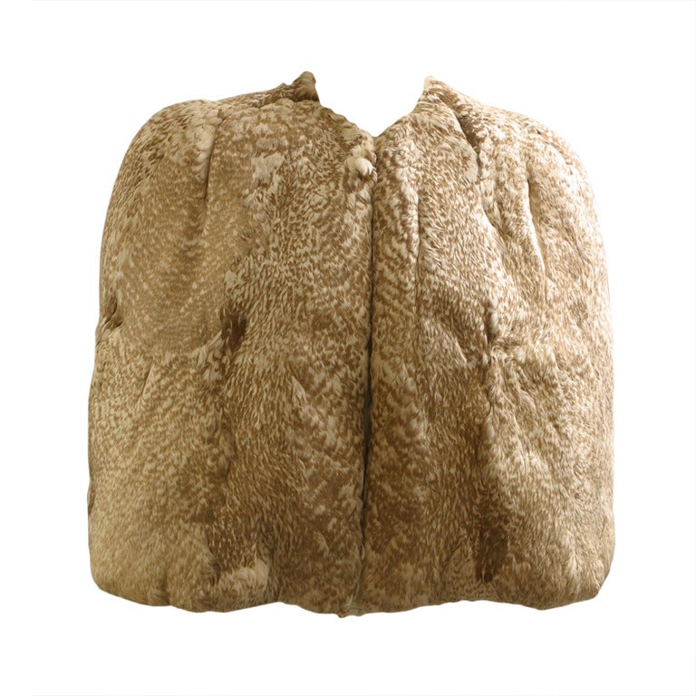 1930s Unusual sculptural sea gull feather cape For Sale