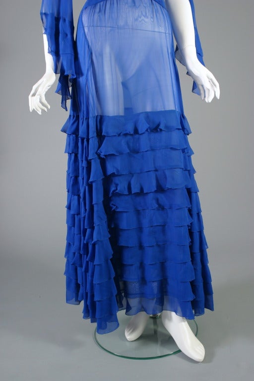 1930s Frech Haute Couture vivid blue silk chiffon evening gown For Sale 1