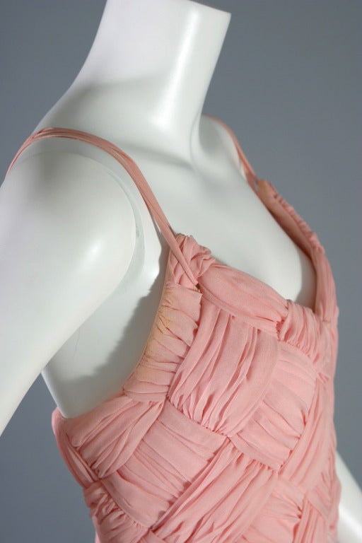 Women's 1984 Guy LAROCHE HAUTE COUTURE latticed pink chiffon ball gown For Sale