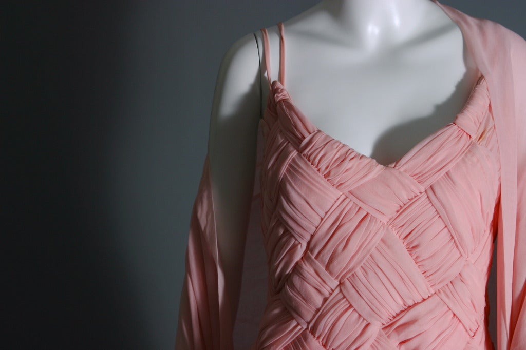 1984 Guy LAROCHE HAUTE COUTURE latticed pink chiffon ball gown For Sale 3