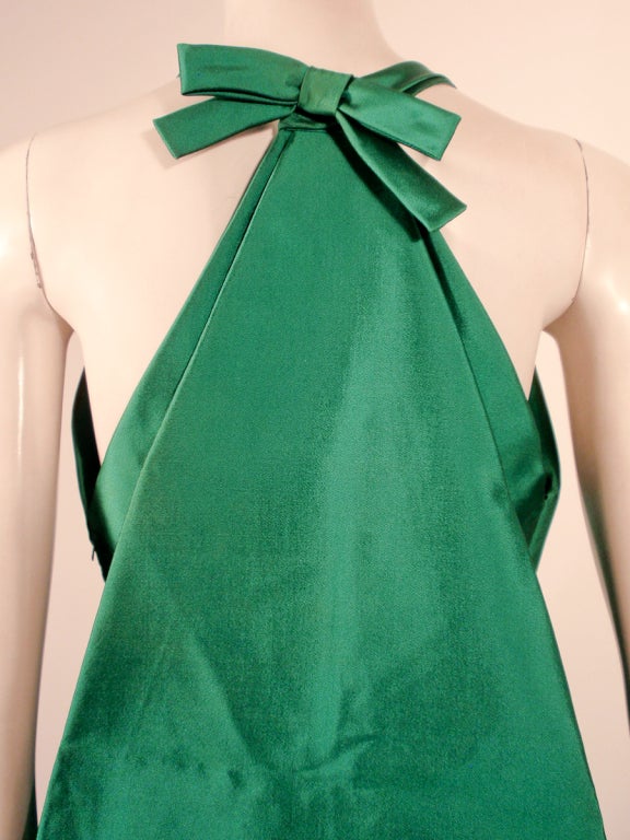 Givenchy Couture Green Sleeveless Satin Cocktail Dress w/ Bow 3