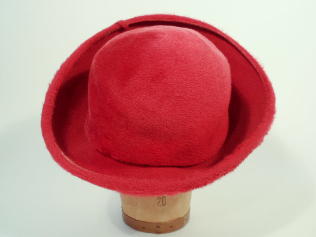Women's Schiaparelli Paris Pink Fur felt breton hat with Rhinestones and Tassel