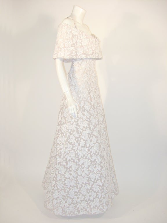 SCAASI Boutique White Floral Embroidered Wedding Gown w/ Sequins size 6 1