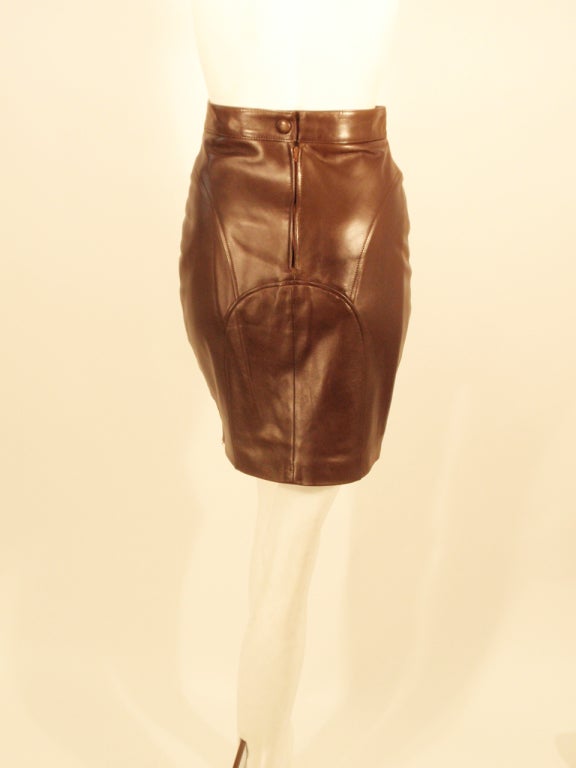 Jean Claude Jitrois brown leather skit set with spade design 2