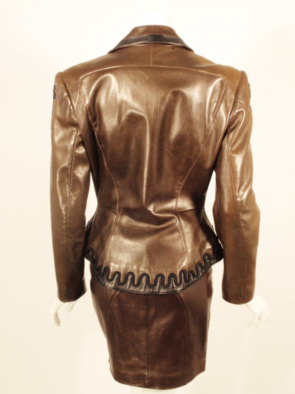 Jean Claude Jitrois brown leather skit set with spade design 3