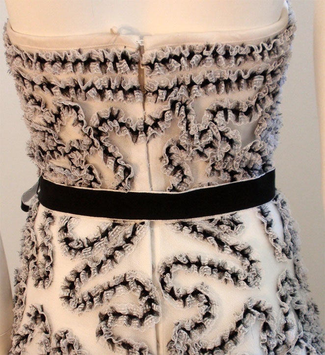 Oscar de la Renta White and Black Strapless Gown, 1990's 5