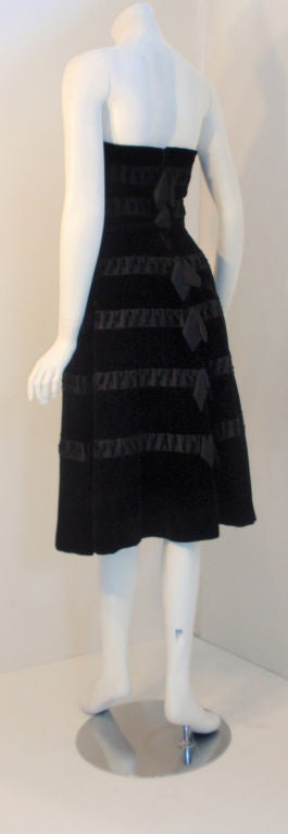 Harvey Berin Black Velvet Cocktail Dress with Silk Ribbons, 1960's In Excellent Condition For Sale In Los Angeles, CA