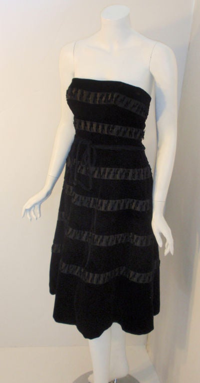 Harvey Berin Black Velvet Cocktail Dress with Silk Ribbons, 1960's For Sale 1