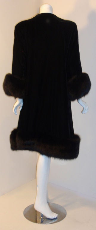 Women's Pauline Trigere Black Velvet Fox Fur Trim Coat