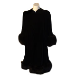 Pauline Trigere Black Velvet Fox Fur Trim Coat