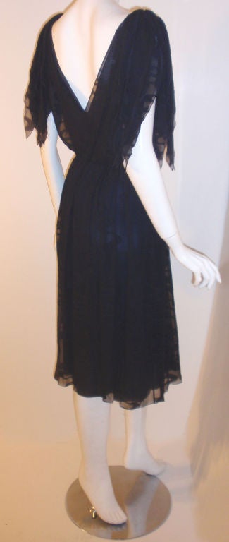 CHISTIAN DIOR HAUTE COUTURE Navy Layered Chiffon Dress, Betsy Bloomingdale 1980s In Excellent Condition For Sale In Los Angeles, CA