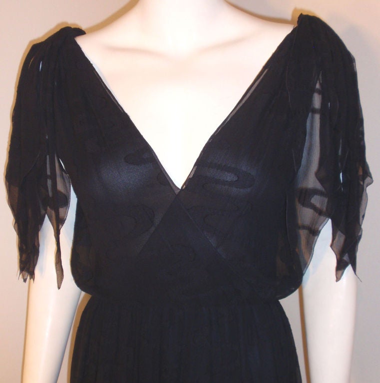 CHISTIAN DIOR HAUTE COUTURE Navy Layered Chiffon Dress, Betsy Bloomingdale 1980s For Sale 1