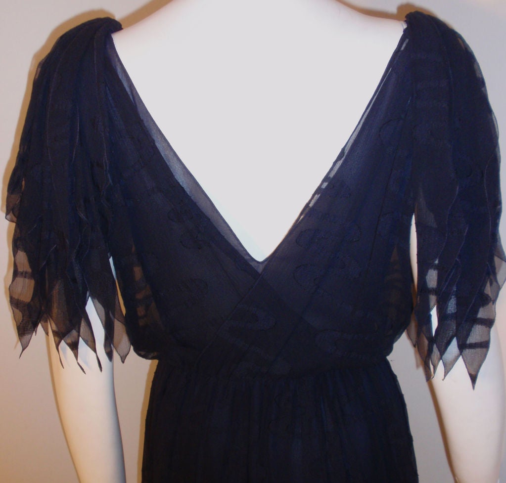 CHISTIAN DIOR HAUTE COUTURE Navy Layered Chiffon Dress, Betsy Bloomingdale 1980s For Sale 3
