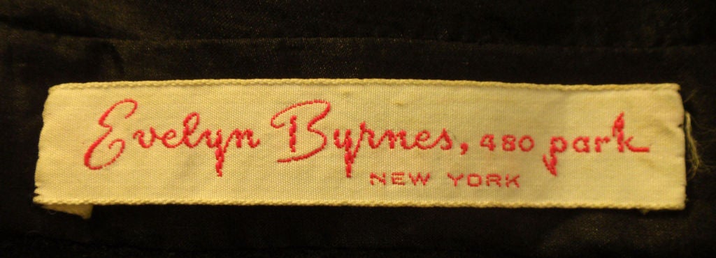 Galanos Vestido Abrigo de Cachemira Negro con Cremallera Delantera y Bolsillos de Parche, Circa 1960's en Excelente estado para la venta en Los Angeles, CA