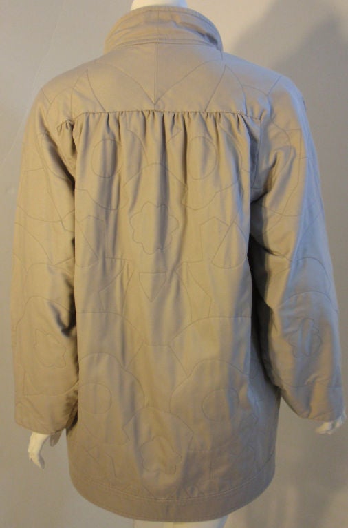 Women's Fendi Gray Cotton Quilted  Clutch Coat, Size 38, Circa 1980 For Sale