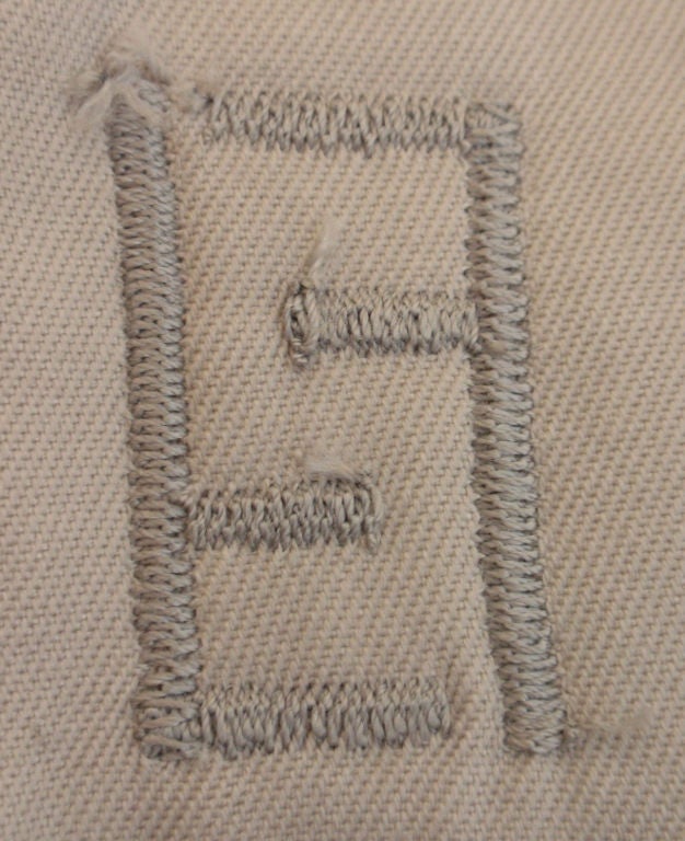 Gesteppt aus grauer Baumwolle von Fendi  Clutch-Mantel, Größe 38, um 1980 im Angebot 5
