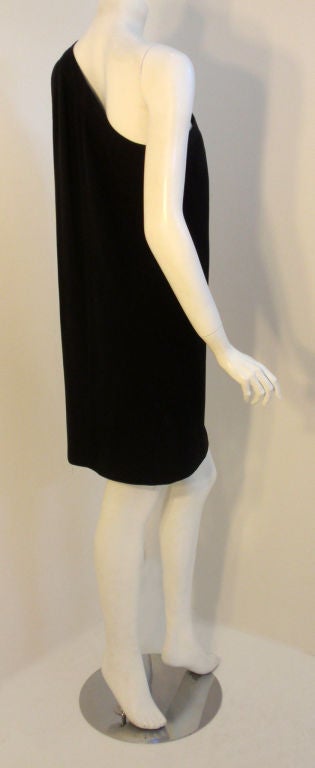 Valentino Black wool One Shoulder Cocktail Dress, 1980's size 8-10 In Excellent Condition For Sale In Los Angeles, CA