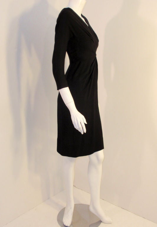 Dorothy O'hara - Robe en rayonne noire avec motif de pointe de tulle, c. 1940 Pour femmes en vente