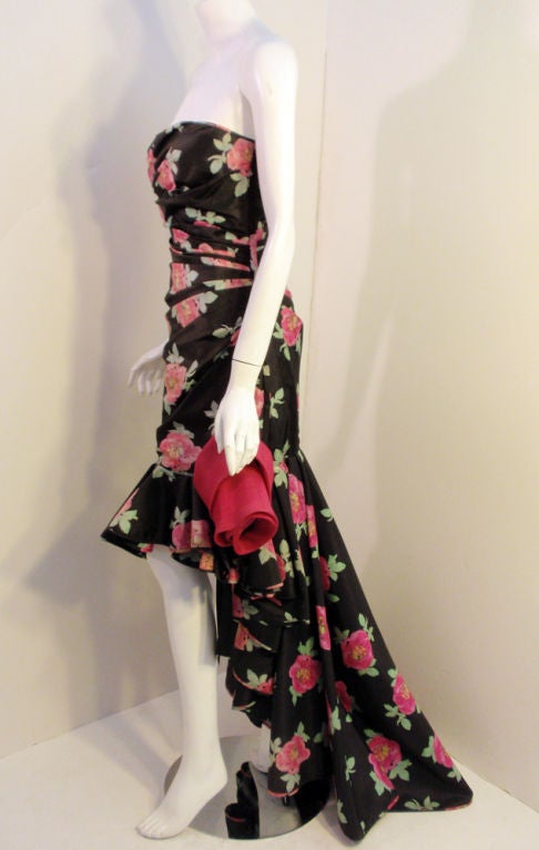 Emanuel Ungaro Black & Pink Silk Floral Strapless Evening Gown, 1980s In Good Condition In Los Angeles, CA
