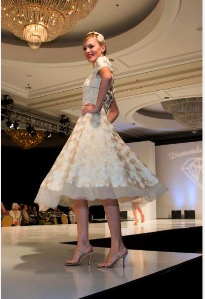 Elizabeth Mason Couture Strapless Dress w/ Bolero Jacket For Sale 2