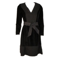 Givenchy Black Velvet and Lace Cocktail Dress w/ Bow Belt 11