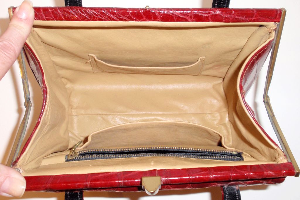 Red Alligator Handbag w/ 2 Handles, circa 1960's 7