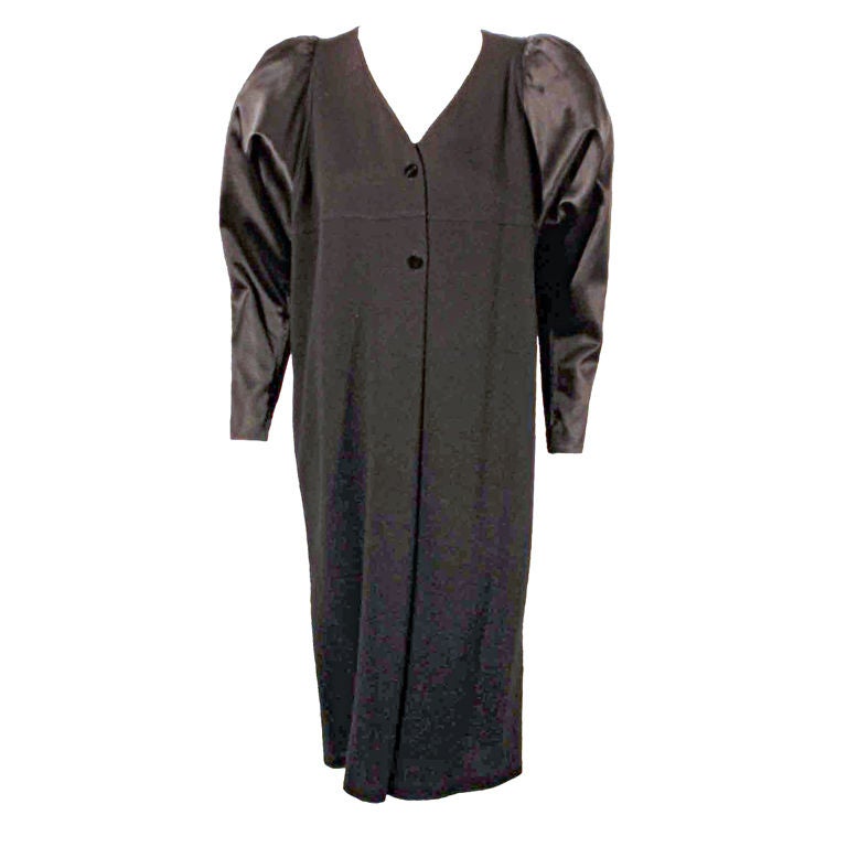 Geoffrey Beene Black wool jersey Cocktail Dress with Satin Pouf Sleeves For Sale