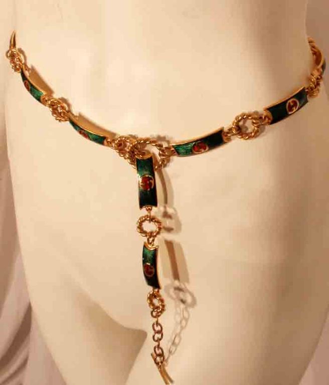 Women's 1970's Gucci Green, Red, Green, and gold Logo Chain Belt with Toggle closure